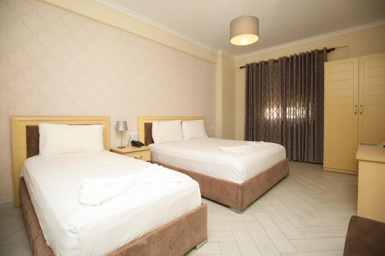 Vlorë Hotel Summer Stars מראה חיצוני תמונה